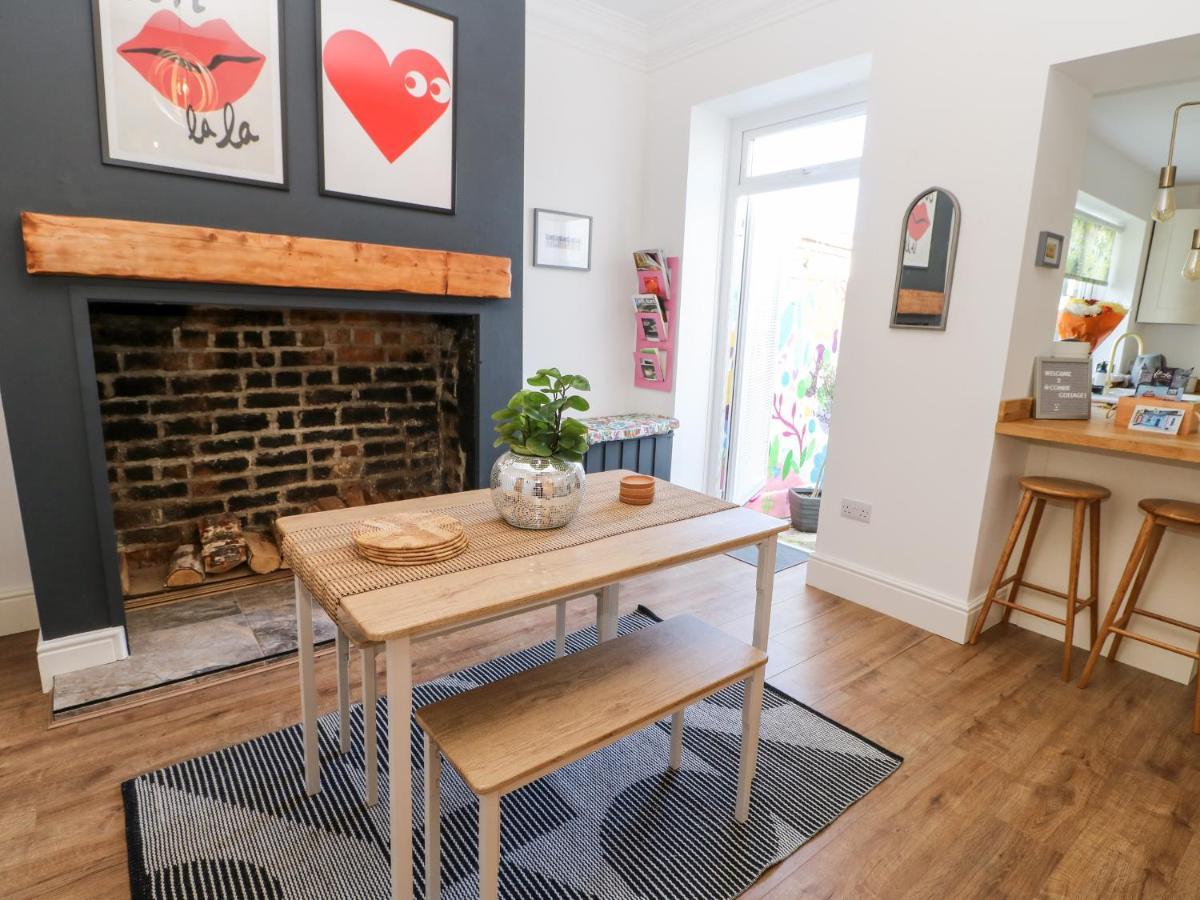 Cowrie Cottage 노스쉴즈 외부 사진